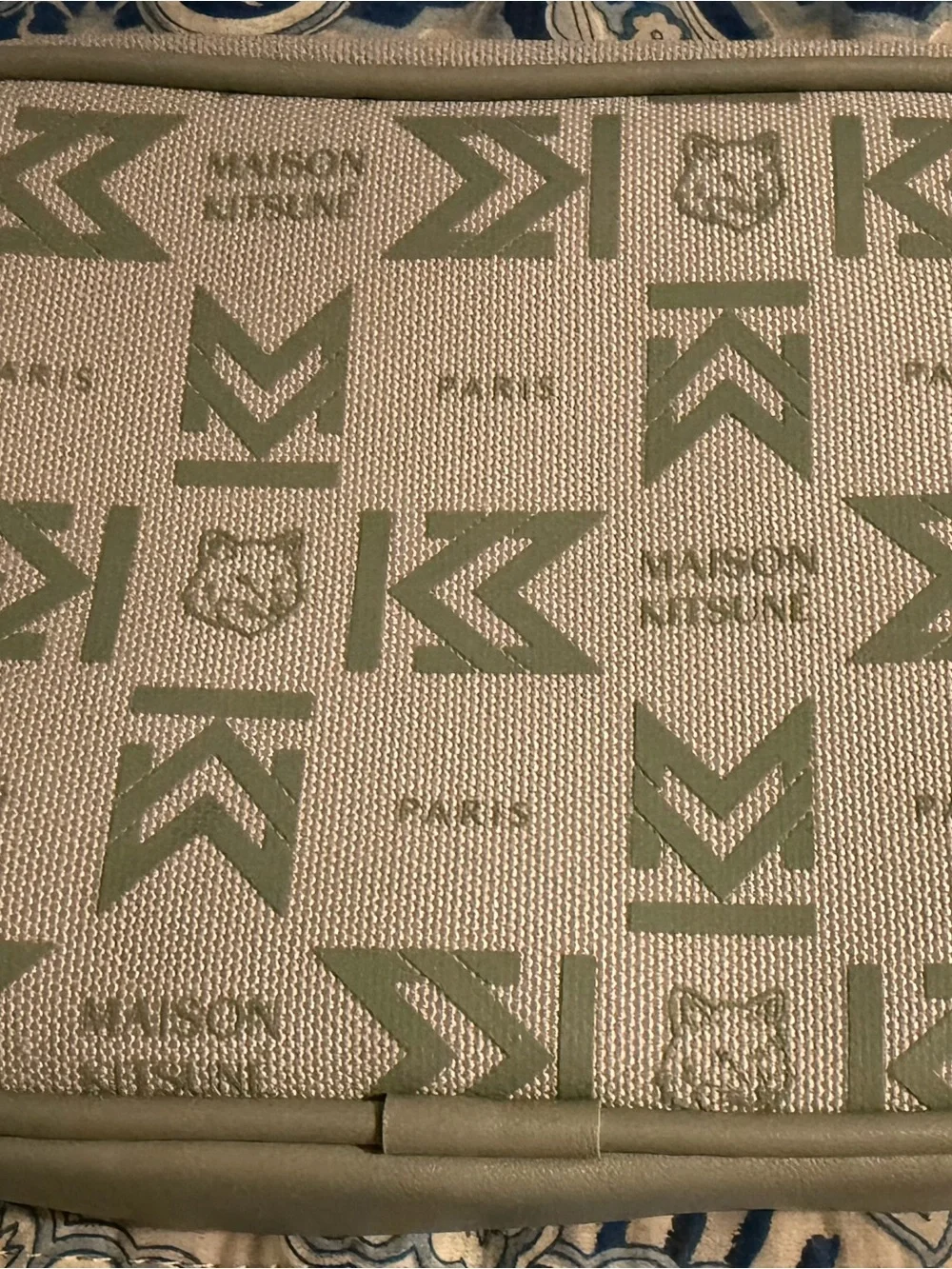 MAISON KITSUNÉ Cream and Sage Green Logo Crossbody Bag